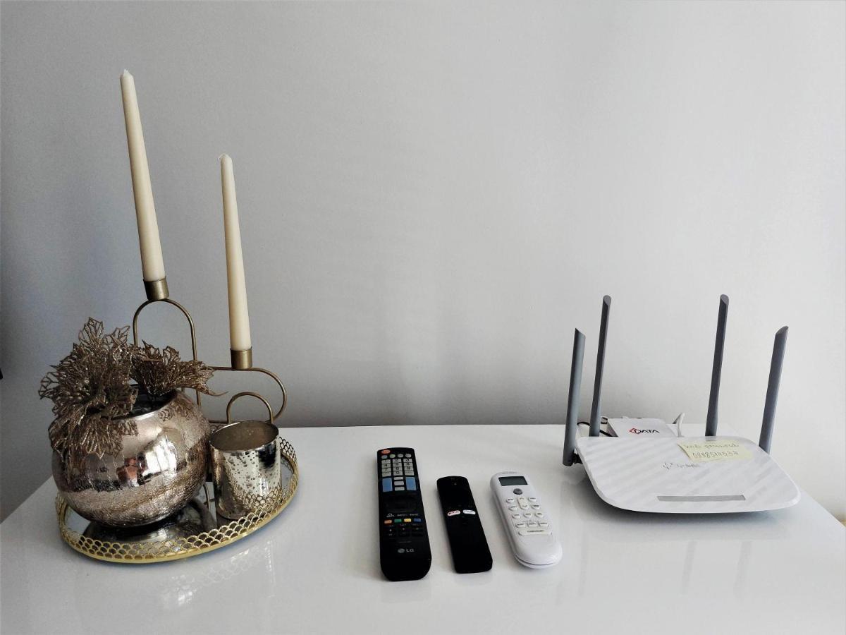 3 Rooms Apartment, Top Center, 1St Floor, Aubg, Free Parking, Pc I5 Ssd, 3 Led Tvs 200 Channels, Wifi, Terrace, Easy-Late Check-In, Stay Before Greece Благоєвград Екстер'єр фото